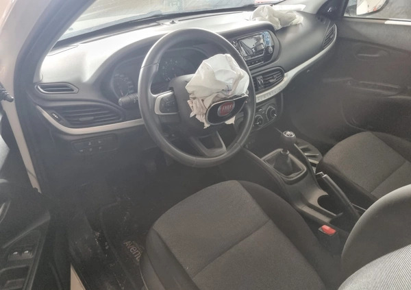 Fiat Tipo cena 14700 przebieg: 40000, rok produkcji 2020 z Biała małe 67